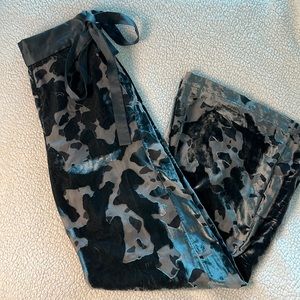 French Connection Holiday Pants NWT sz 6